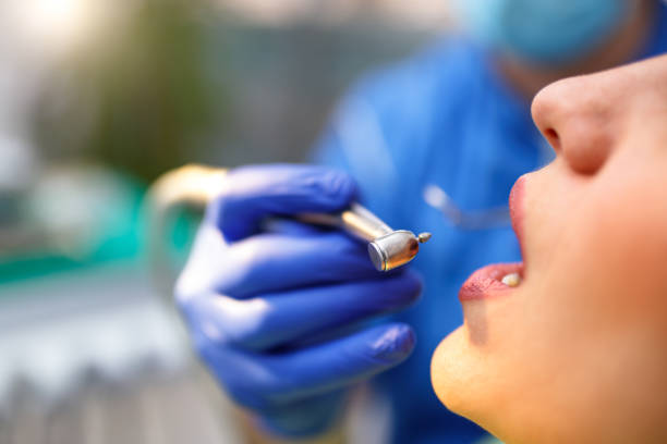 Emergency Dental Services in North Lima, OH